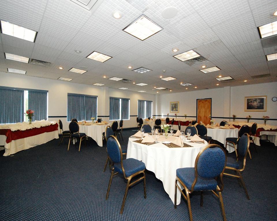 Quality Inn & Suites Albany Airport Latham Dış mekan fotoğraf